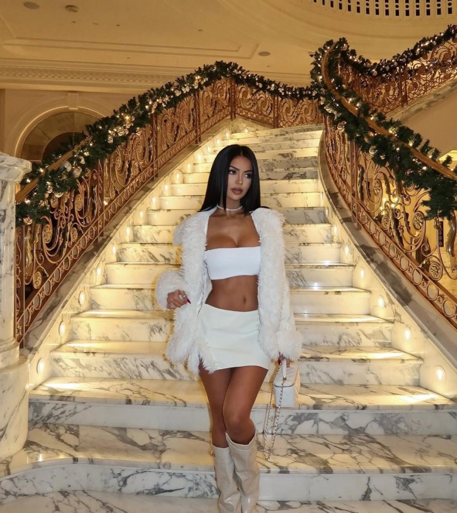 Индивидуалка Эмилия фото № 2 в городе Ачинск